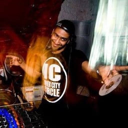 HardHouse Banton