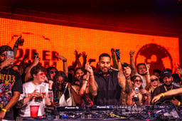 Troyboi