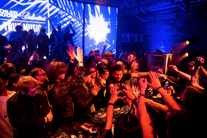 Photo of set Seth Troxler.
