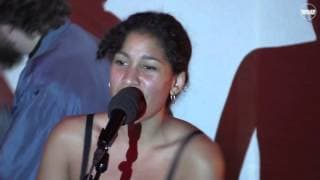 Photo of set Charlotte Dos Santos (Mutual Intentions).