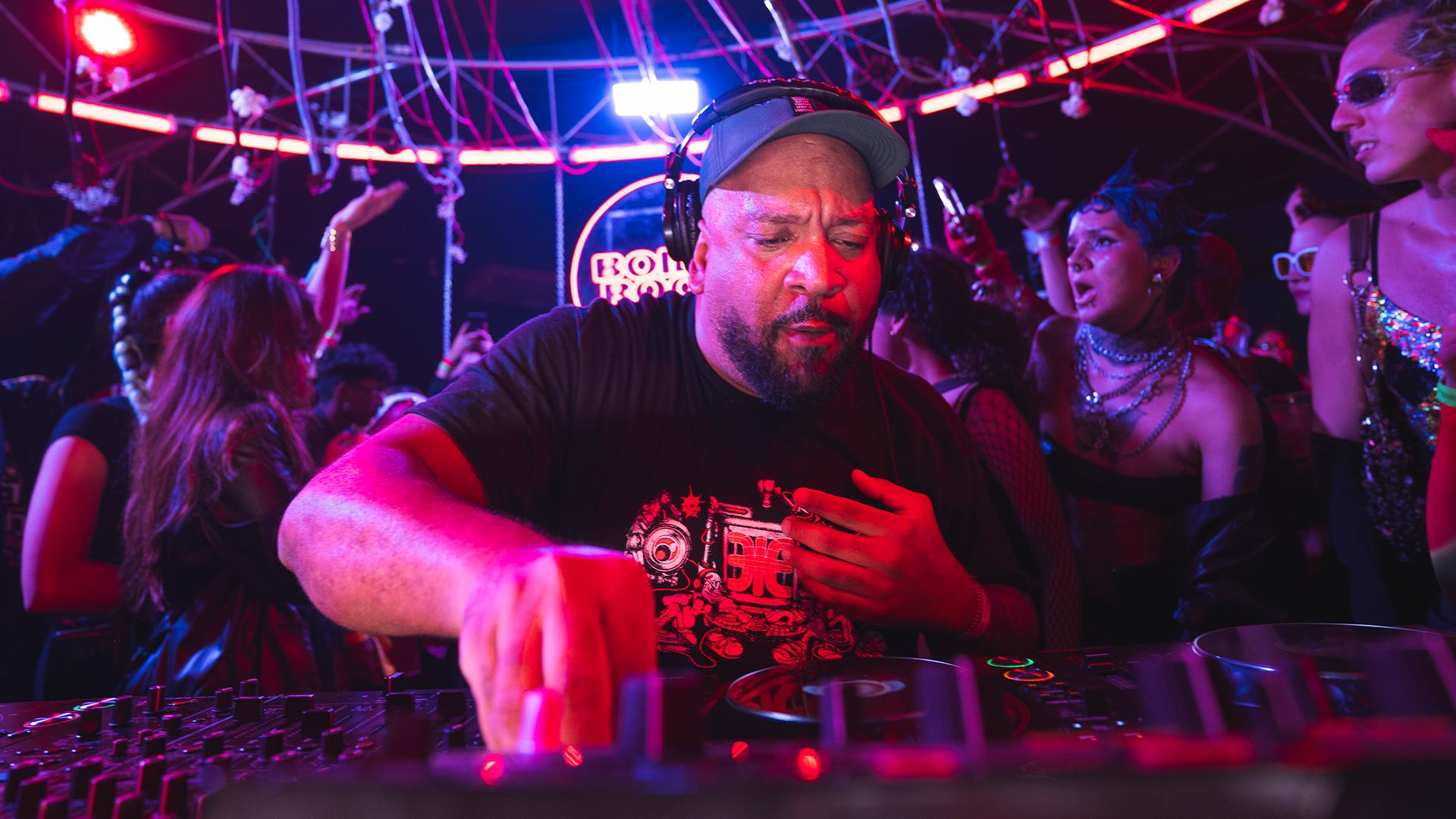 Photo of set Dj Babatr.