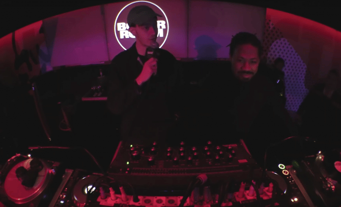 Photo of set Ron Trent.