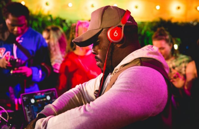 Photo of set Kenny Allstar.