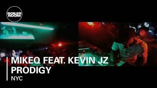 Photo of set MikeQ FT Kevin JZ Prodigy.