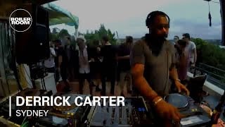 Photo of set Derrick Carter.