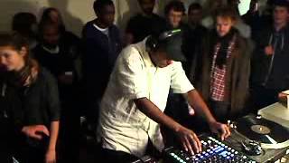Photo of set Theo Parrish.