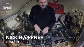Photo of set Nick Höppner.