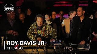Photo of set Roy Davis Jr.