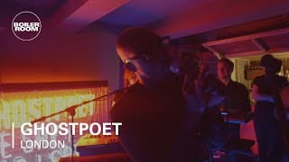 Photo of set Ghostpoet.