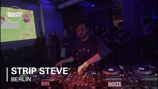 Photo of set Strip Steve.