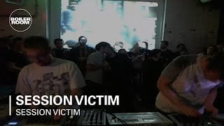 Photo of set Session Victim .