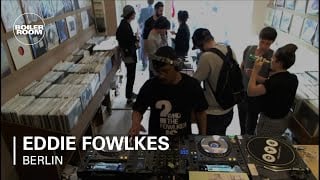 Photo of set Eddie Fowlkes.