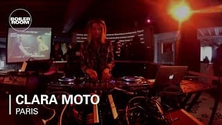 Photo of set Clara Moto.