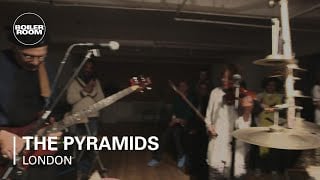 Photo of set The Pyramids.