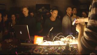 Photo of set DJ Vibe.