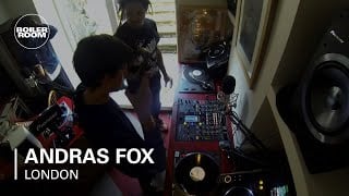 Photo of set Andras Fox.