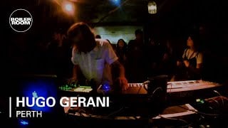 Photo of set Hugo Gerani.