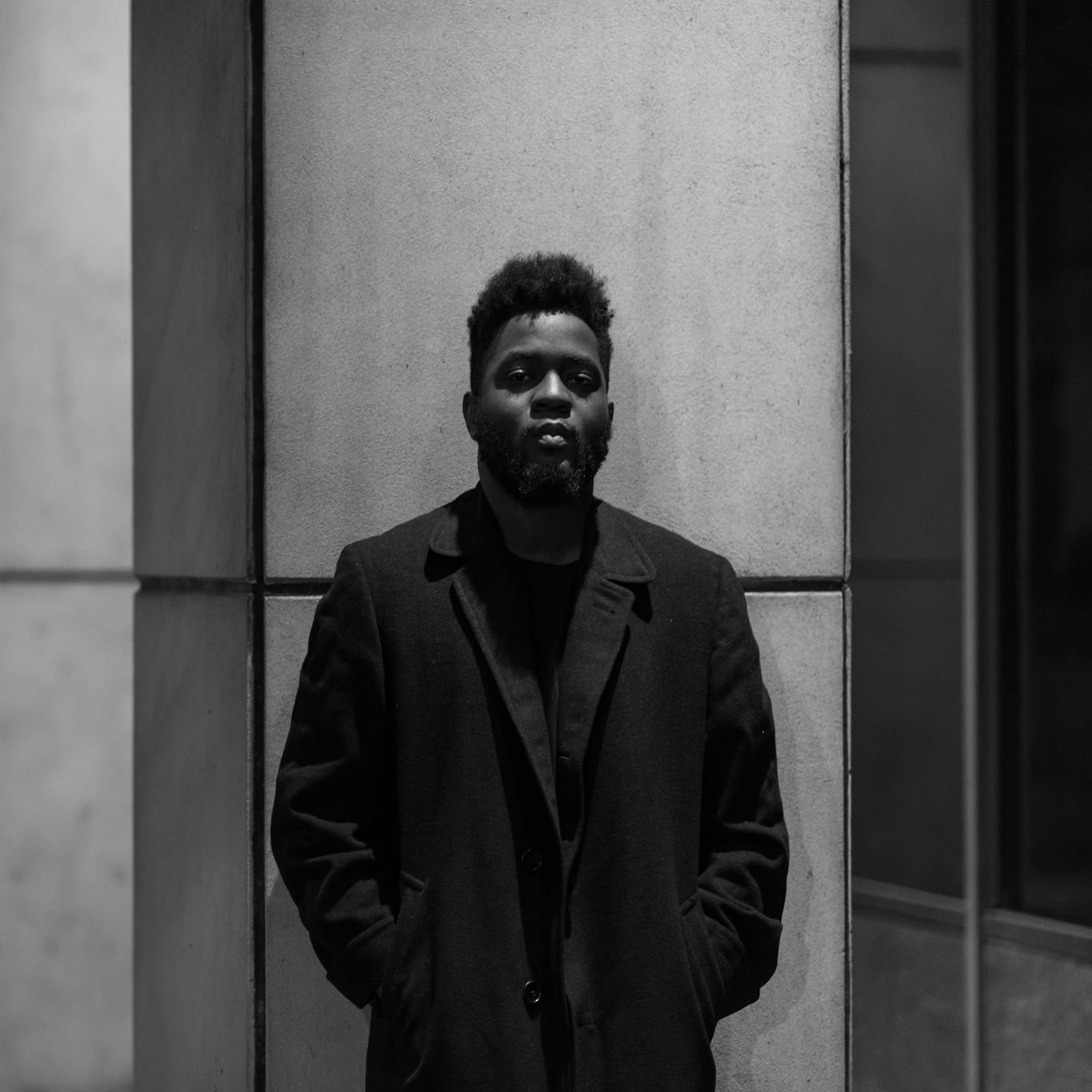 Photo of set Chino Amobi.
