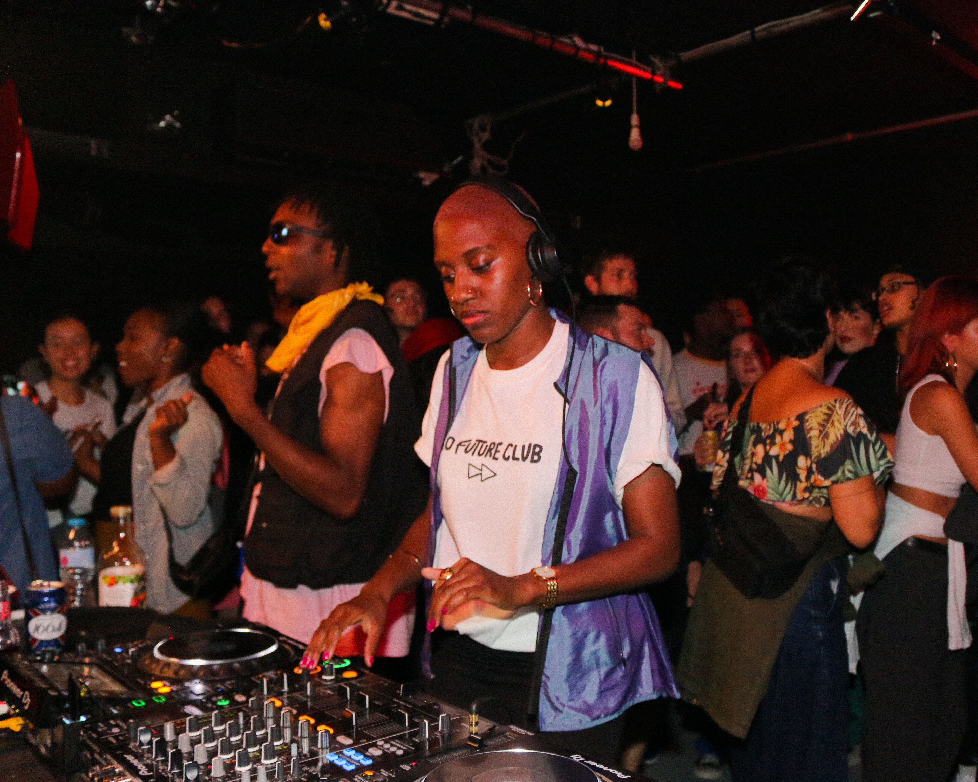 Photo of set K2RAH.