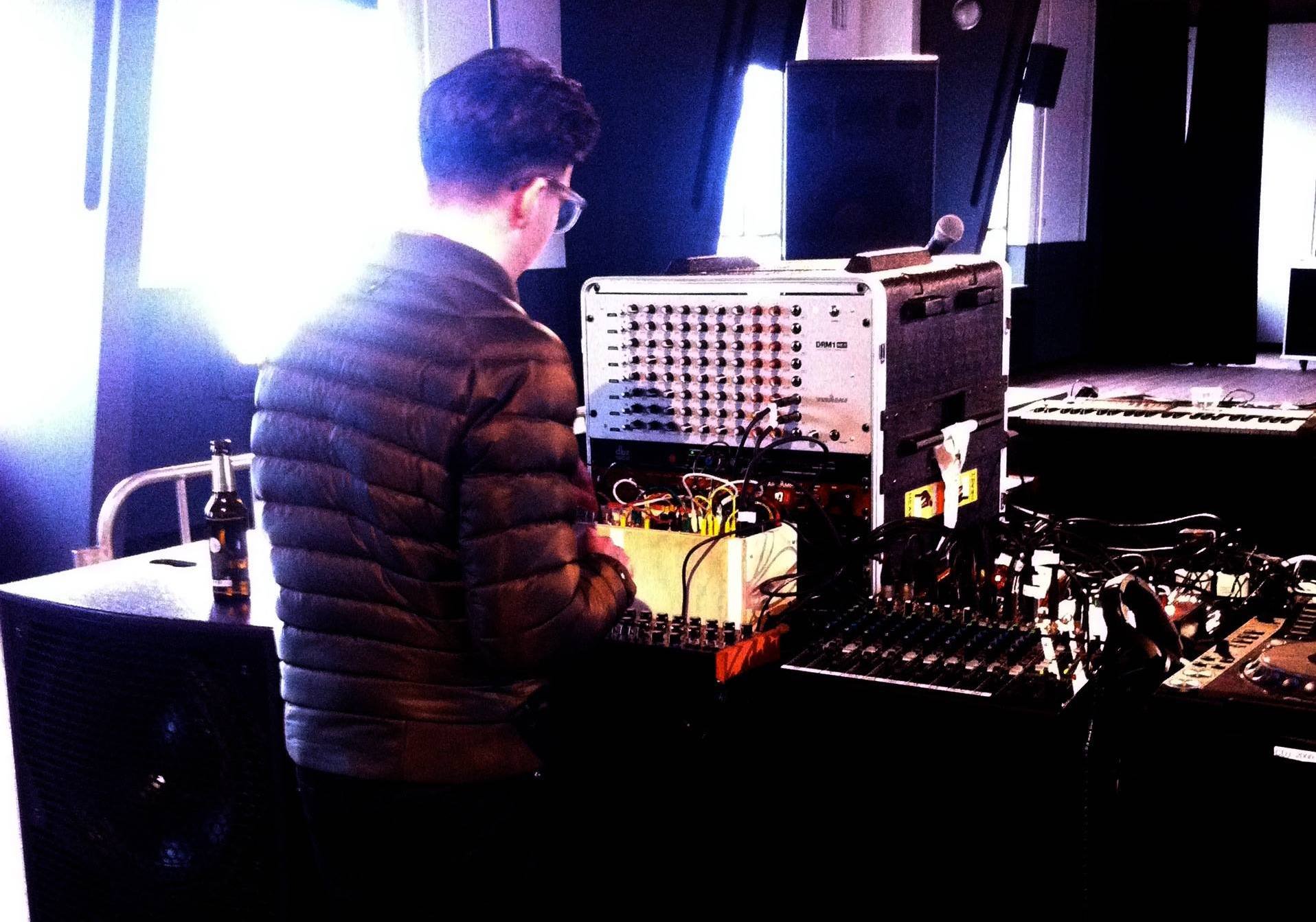 Photo of set Untold LIVE.