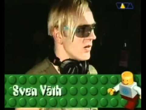 Photo of set Sven Väth at Love Parade 2000.