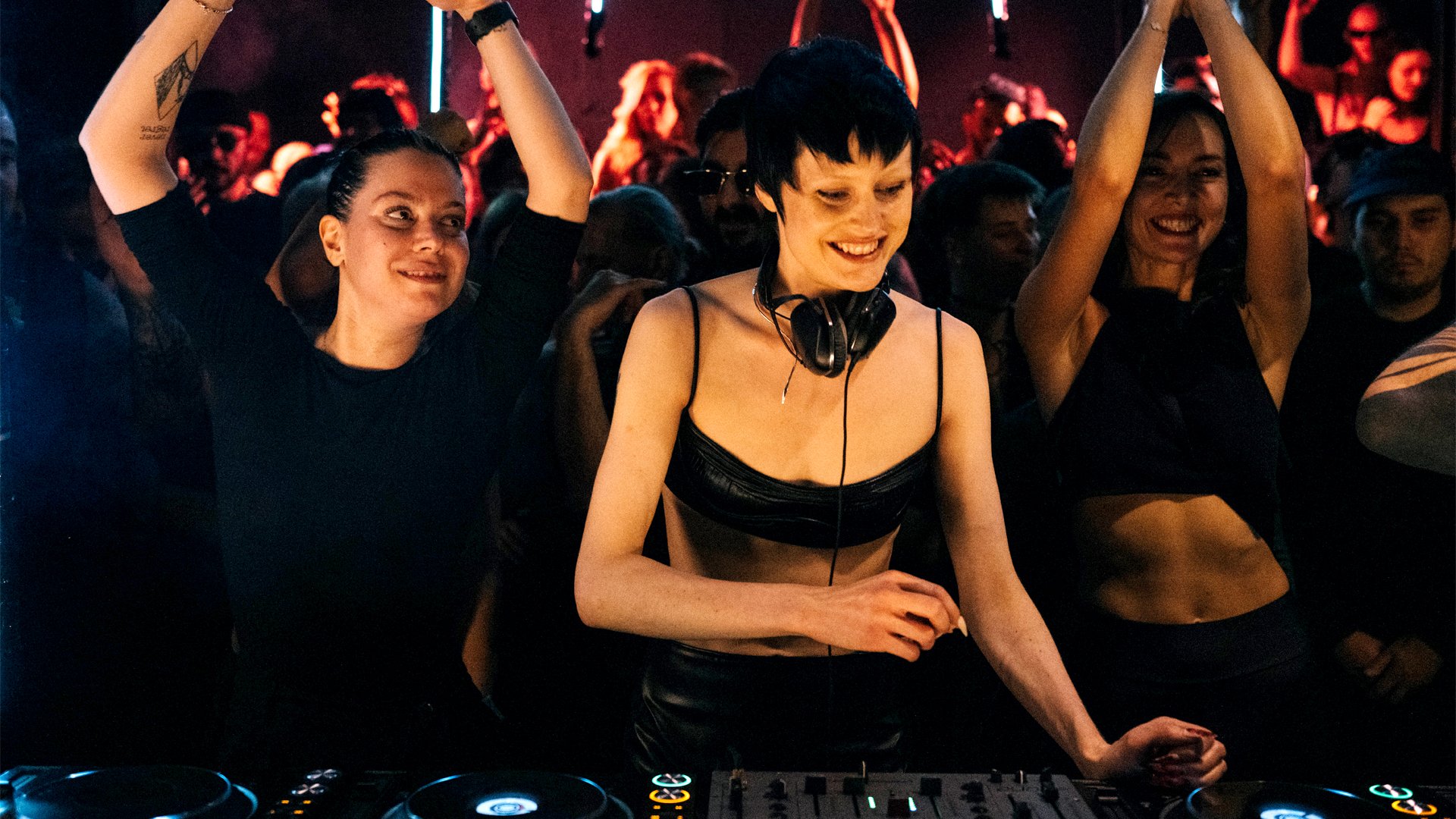 Photo of set SPFDJ.