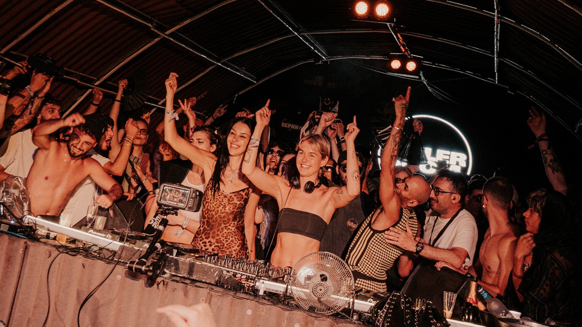 Photo of set VTSS b2b KI/KI.