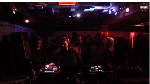 Truncate-profile-image