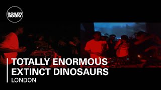 Totally Enormous Extinct Dinosaurs-profile-image