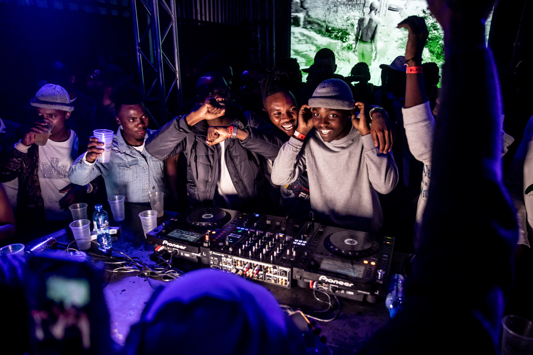 Photo of set Unticipated Soundz.