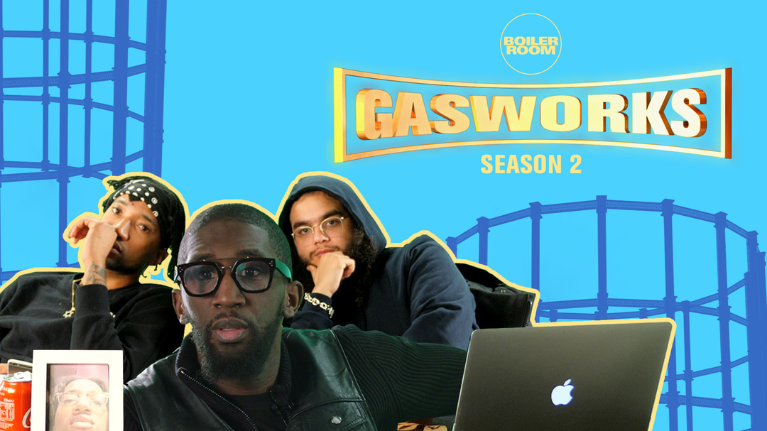 Photo of set Specs Gonzalez.