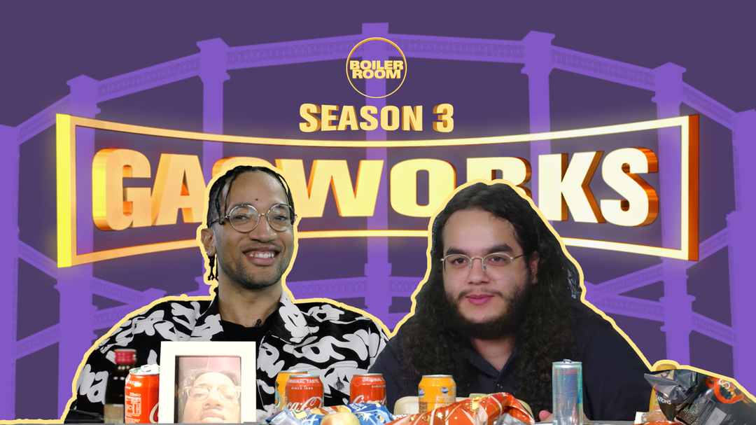 Photo of set Poet & Alhan.