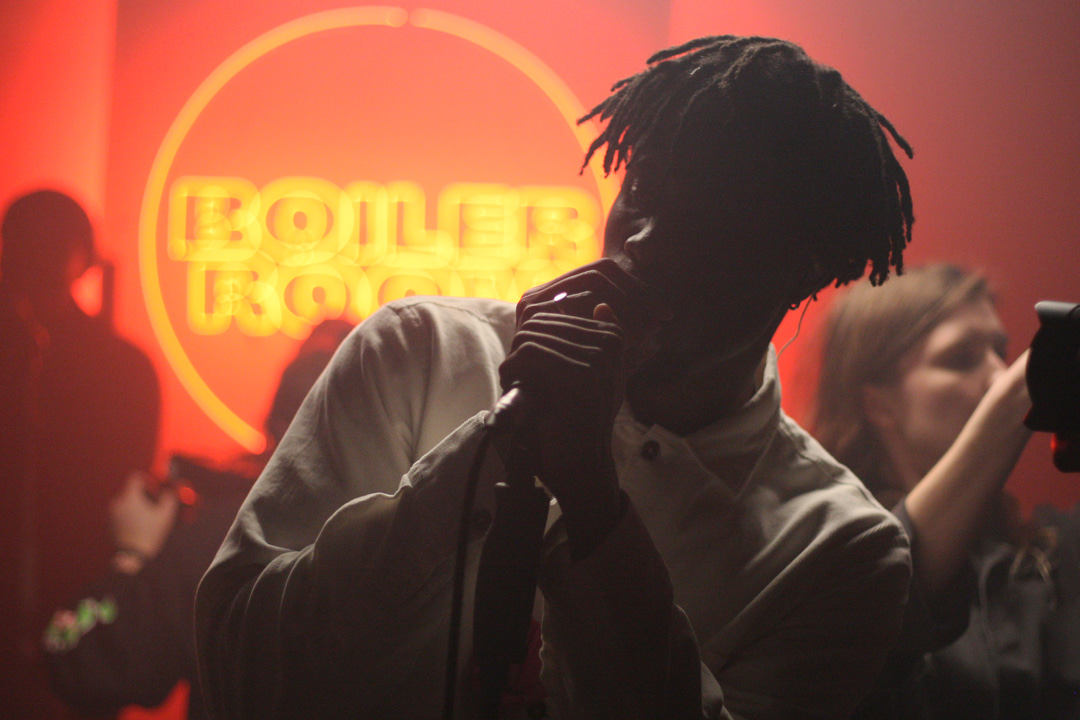 Photo of set Obongjayar - Frens.