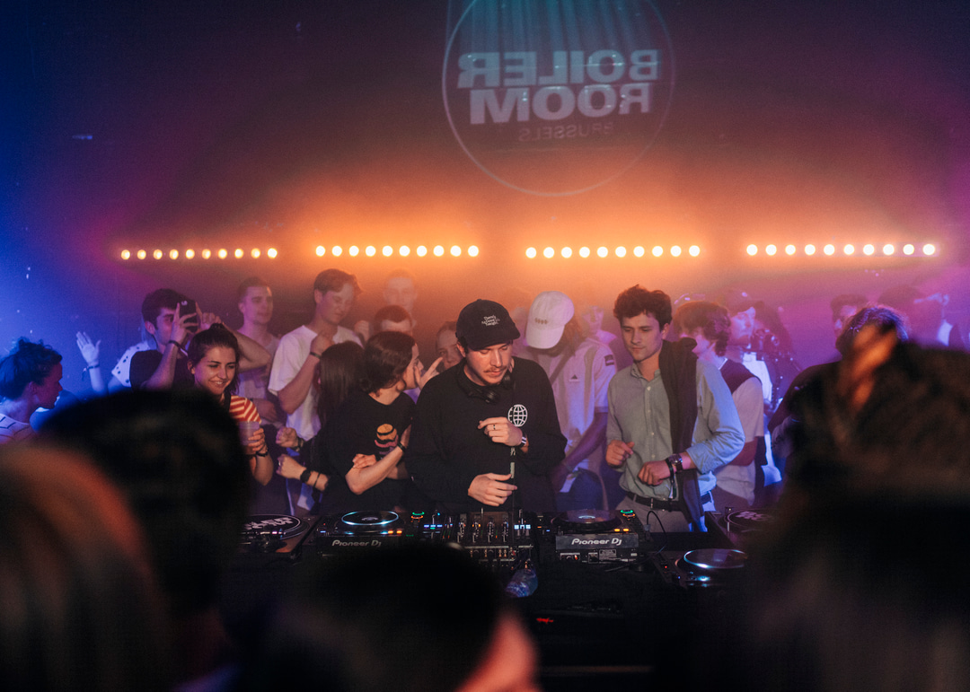 Photo of set Le Motel.