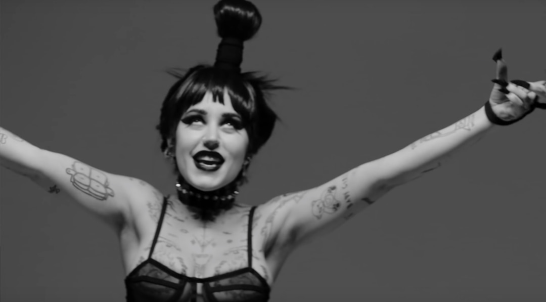 Photo of set Brooke Candy: 'Happy'.