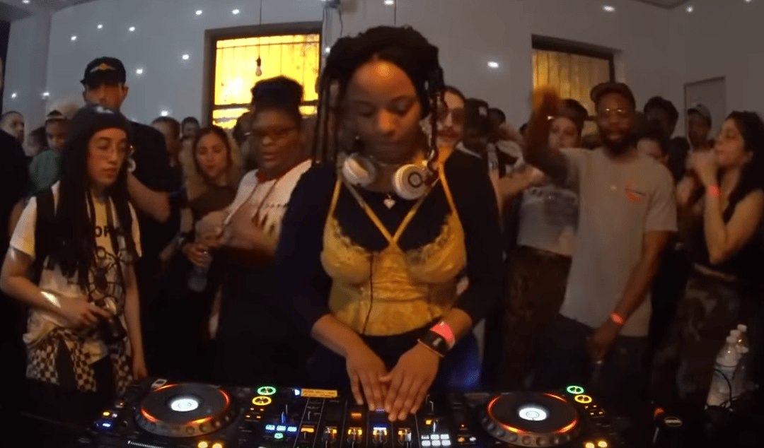 Photo of set Neon Nuckles.