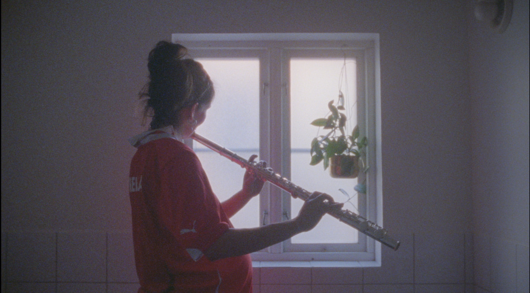 Photo of set Carmen Villain: 'Impossible Color'.