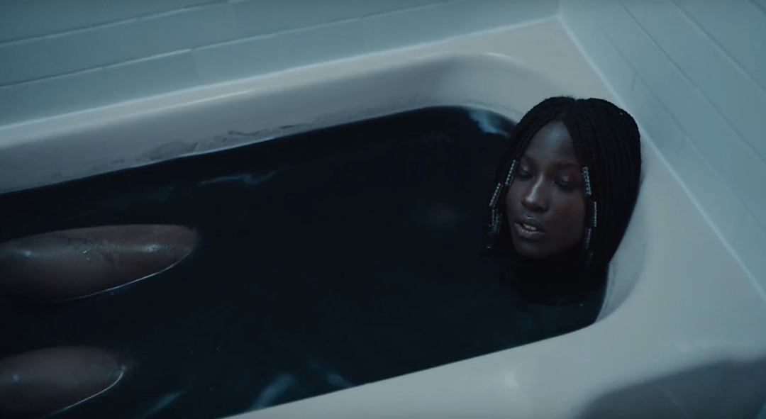 Photo of set HAWA: 'Kill Some'.