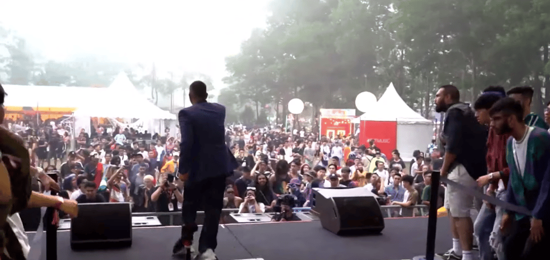 Photo of set Dato Maw & Orang Malaya.