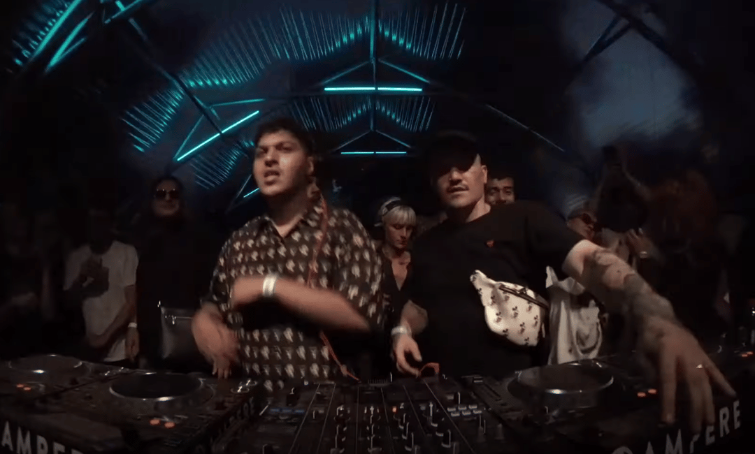 Photo of set Faisal B2B Eagl.