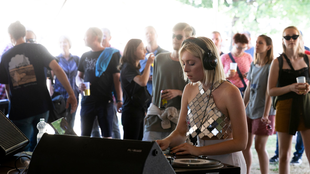 Photo of set Tereza.