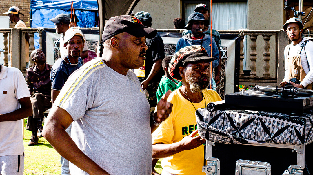 Photo of set Jah Crucial b2b Ras Eddy.