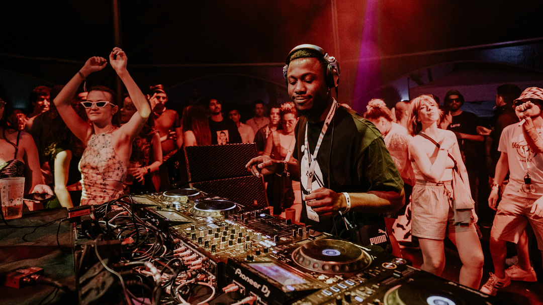 Photo of set Dj Kolt.