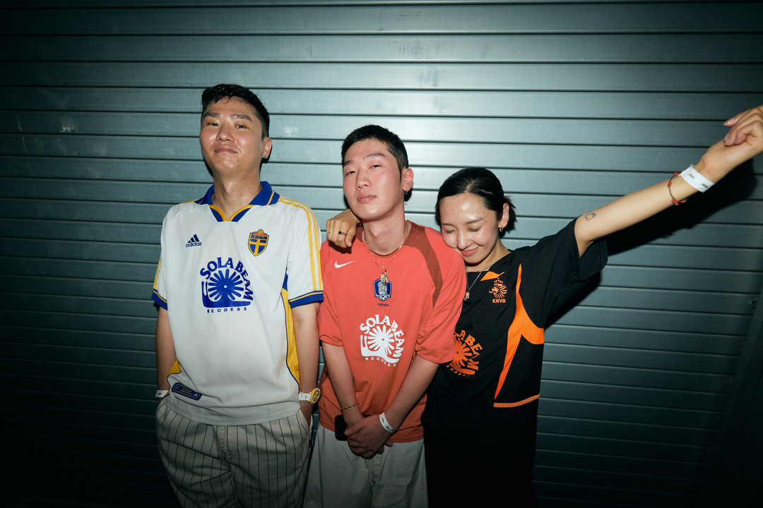 Photo of set Contemporary Scenes: Seoul.