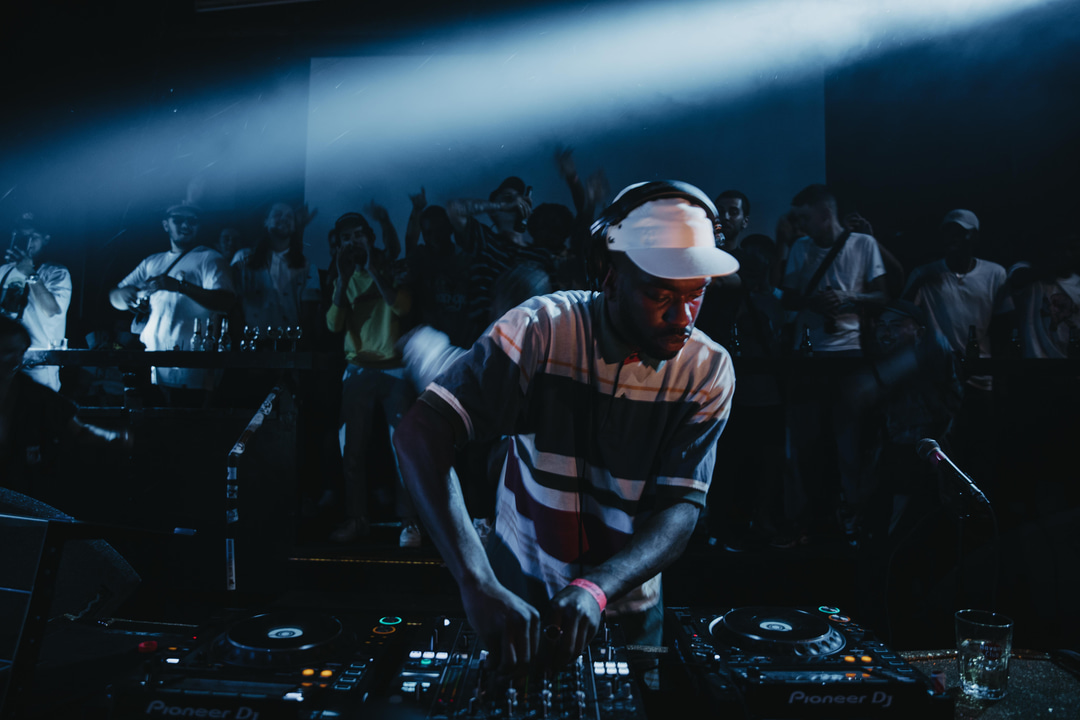 Photo of set Haaizey.