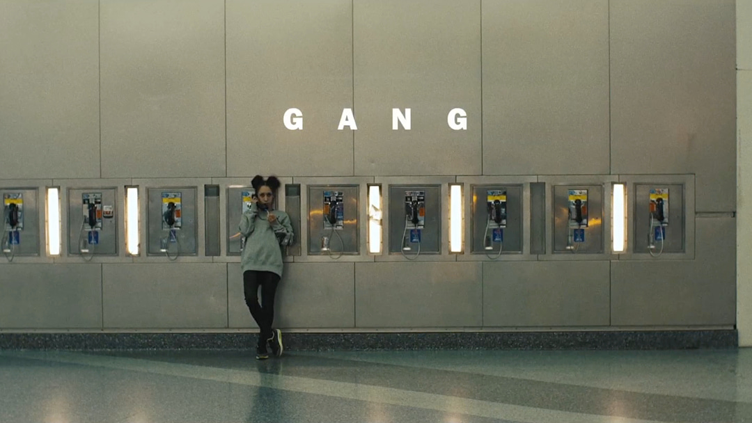 Photo of set GANG by CLAYTON VOMERO.