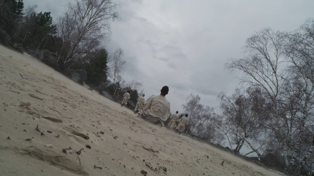 Photo of set Chams : 'Un temps pour elle'.