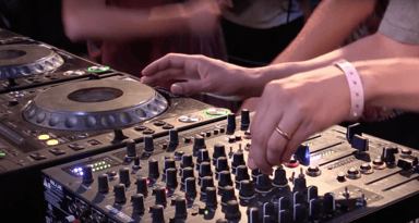 Photo of set Tessela.