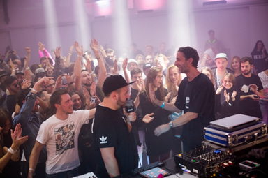 Photo of set Luke Vibert.