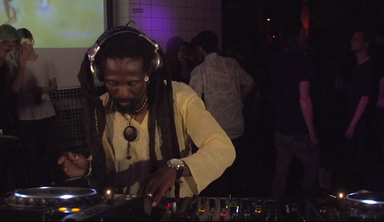 Photo of set Mr Raoul K.